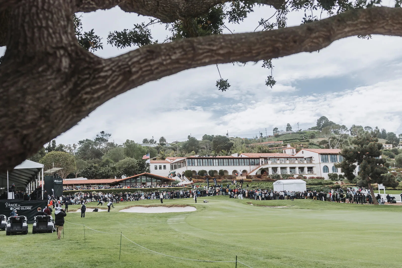 Palos Verdes clubhouse and 18th green during the LPGA Championship